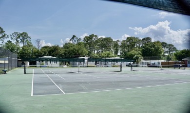 RELAX in this impeccably maintained 2003 Palm Harbor 2 bed/2 on The Club At Pointe West in Florida - for sale on GolfHomes.com, golf home, golf lot