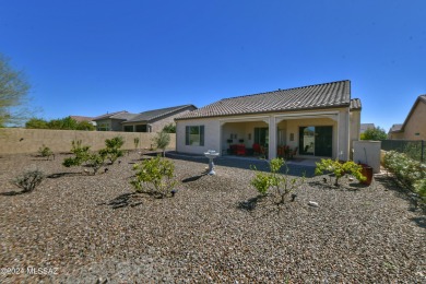 Delightful expanded Alora model offers 2 BD/2.5 BA with a on Saddlebrooke Ranch Golf Club in Arizona - for sale on GolfHomes.com, golf home, golf lot