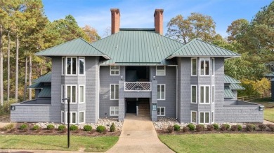 Welcome to this top-floor condo at the Kingsmill Resort, where on Kingsmill Resort and Golf Club in Virginia - for sale on GolfHomes.com, golf home, golf lot