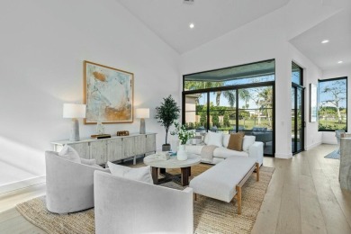 2562 Players Court is the perfect property to make your on Palm Beach Polo and Country Club in Florida - for sale on GolfHomes.com, golf home, golf lot