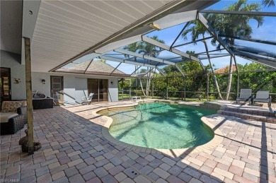 This beautifully updated 3-bed+ den home, seamlessly blends on Gateway Golf and Country Club in Florida - for sale on GolfHomes.com, golf home, golf lot