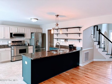 This stunning single-family home located in a gated community at on Carolina Lakes Country Club in North Carolina - for sale on GolfHomes.com, golf home, golf lot