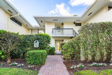 Breathtaking lake and golf course views! Step into this on Quail Ridge Golf Course and Country Club in Florida - for sale on GolfHomes.com, golf home, golf lot