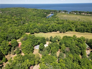 3 bedroom, 1 bath home on the 13th hole of the beautiful on Hardwoods Golf Club At Mille Lacs in Minnesota - for sale on GolfHomes.com, golf home, golf lot