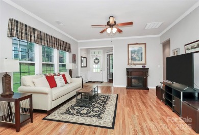 Well-Maintained 3-Bedroom, 2-bath, golf cart included! In the on Carolina Lakes Golf Club, LLC in South Carolina - for sale on GolfHomes.com, golf home, golf lot