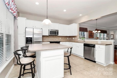 Well-Maintained 3-Bedroom, 2-bath, golf cart included! In the on Carolina Lakes Golf Club, LLC in South Carolina - for sale on GolfHomes.com, golf home, golf lot