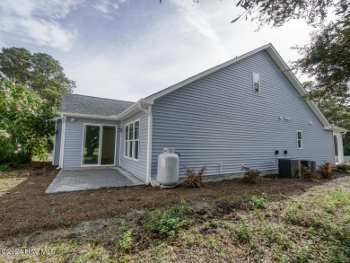 Welcome to this stunning brand-new construction home! Boasting on South Harbour Golf Links in North Carolina - for sale on GolfHomes.com, golf home, golf lot