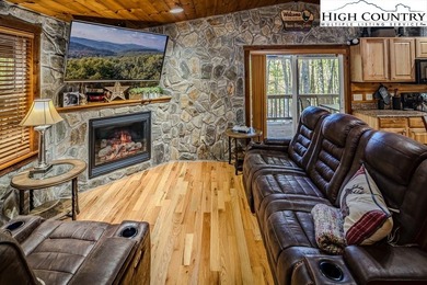 Enjoy the ease of single-level living in this beautifully on Beech Mountain Club in North Carolina - for sale on GolfHomes.com, golf home, golf lot