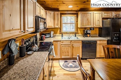 Enjoy the ease of single-level living in this beautifully on Beech Mountain Club in North Carolina - for sale on GolfHomes.com, golf home, golf lot