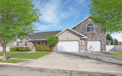 Huge Price Reduction and Basement Refresh with New Carpet and on Alpine Country Club in Utah - for sale on GolfHomes.com, golf home, golf lot