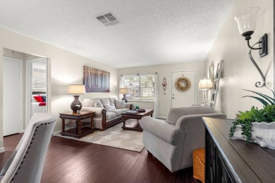 Welcome to this charming 2-bedroom, 2-bathroom end unit in the on On Top of the World Golf Course in Florida - for sale on GolfHomes.com, golf home, golf lot