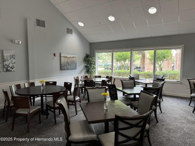 SELLER SAYS BRING AN OFFER! FANTASTIC MOVE IN READY HOME with on Heritage Pines Country Club in Florida - for sale on GolfHomes.com, golf home, golf lot