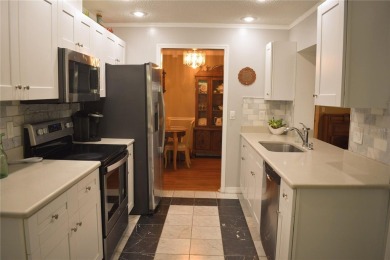 Location, location, location, Thinking of a change. Imagine on Mainlands Golf Club in Florida - for sale on GolfHomes.com, golf home, golf lot