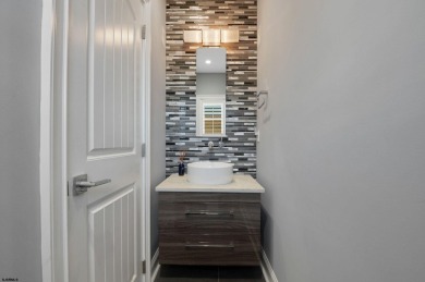 Beautiful custom single family home built by one of the premier on Ocean City Muni Golf Course in New Jersey - for sale on GolfHomes.com, golf home, golf lot