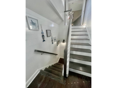 Beautiful custom single family home built by one of the premier on Ocean City Muni Golf Course in New Jersey - for sale on GolfHomes.com, golf home, golf lot
