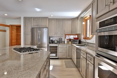 Stunning Killington Estate, Stellar Location! This fabulous on Killington Golf Course in Vermont - for sale on GolfHomes.com, golf home, golf lot