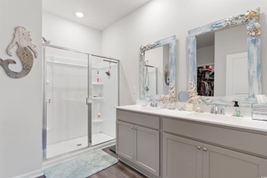 Welcome to this beautifully maintained 4BR/2BA Cali plan by D.R on Arrowhead Country Club in South Carolina - for sale on GolfHomes.com, golf home, golf lot