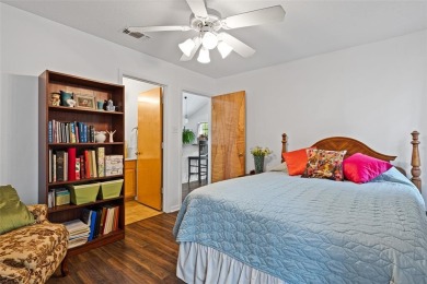 Motivated Seller offering $3500 towards the initation fee and on Holly Lake Ranch Golf Club in Texas - for sale on GolfHomes.com, golf home, golf lot