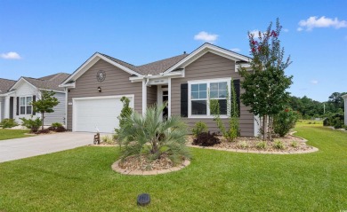 Welcome to this beautifully maintained 4BR/2BA Cali plan by D.R on Arrowhead Country Club in South Carolina - for sale on GolfHomes.com, golf home, golf lot