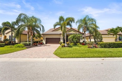 Under contract-accepting backup offers. Your dream home awaits on Rosedale Golf and Tennis Club in Florida - for sale on GolfHomes.com, golf home, golf lot