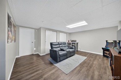 Spacious and updated 3-bedroom, 3-bath townhome with full on Lake Saint Louis Par 3 in Missouri - for sale on GolfHomes.com, golf home, golf lot