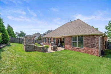 Here is the charming One-Level Living in Shadow Valley you've on Shadow Valley Country Club in Arkansas - for sale on GolfHomes.com, golf home, golf lot