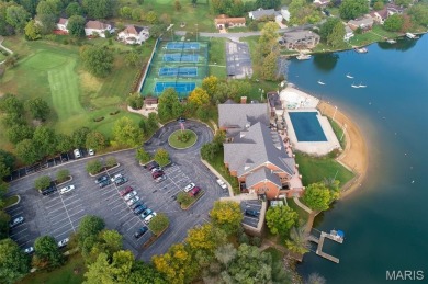 Spacious and updated 3-bedroom, 3-bath townhome with full on Lake Saint Louis Par 3 in Missouri - for sale on GolfHomes.com, golf home, golf lot