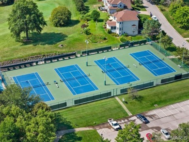 Spacious and updated 3-bedroom, 3-bath townhome with full on Lake Saint Louis Par 3 in Missouri - for sale on GolfHomes.com, golf home, golf lot