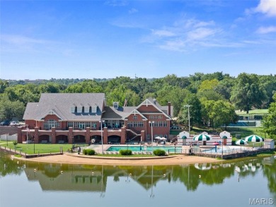 Spacious and updated 3-bedroom, 3-bath townhome with full on Lake Saint Louis Par 3 in Missouri - for sale on GolfHomes.com, golf home, golf lot