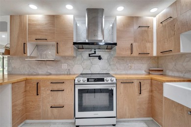 One or more photo(s) has been virtually staged. A rare find in on Windermere Country Club in Florida - for sale on GolfHomes.com, golf home, golf lot