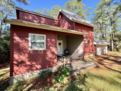 Walking distance to the golf course and resort!! EXTRA LOT! This on Rayburn Country Club in Texas - for sale on GolfHomes.com, golf home, golf lot