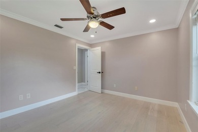 One or more photo(s) has been virtually staged. A rare find in on Windermere Country Club in Florida - for sale on GolfHomes.com, golf home, golf lot