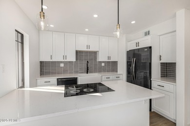 !NO RENTAL RESTRICTIONS!. Luxury 2-bedroom, 2-bath condo ideally on Arizona Biltmore Golf and Country Club in Arizona - for sale on GolfHomes.com, golf home, golf lot