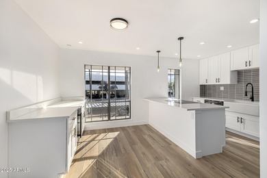 !NO RENTAL RESTRICTIONS!. Luxury 2-bedroom, 2-bath condo ideally on Arizona Biltmore Golf and Country Club in Arizona - for sale on GolfHomes.com, golf home, golf lot