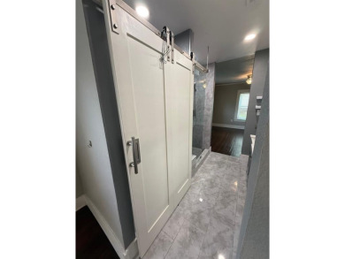 This beautifully maintained home sits on a generously sized lot on Stevens Park Golf Course in Texas - for sale on GolfHomes.com, golf home, golf lot