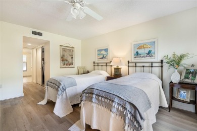 Priced to SELL.  END UNIT IN DESIRABLE MARINA NORTH SHORE on Burnt Store Golf Club in Florida - for sale on GolfHomes.com, golf home, golf lot