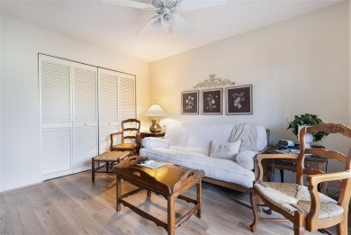 Priced to SELL.  END UNIT IN DESIRABLE MARINA NORTH SHORE on Burnt Store Golf Club in Florida - for sale on GolfHomes.com, golf home, golf lot