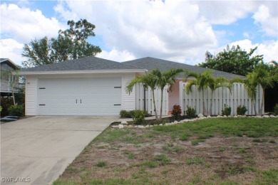 14112 CLUBHOUSE DR BOKEELIA FL 33922 IS A 2 LARGE BEDROOM 2 BATH on Alden Pines Golf Club in Florida - for sale on GolfHomes.com, golf home, golf lot