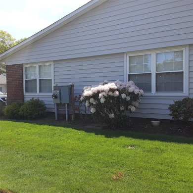 Don't miss out on this beautiful 2 bedroom, 1 bath, Greenbriar on Leisure Village Golf Course in New York - for sale on GolfHomes.com, golf home, golf lot