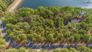 13 Abington Drive, a rare lakefront estate homesite in Pinewild on Pinewild Country Club of Pinehurst in North Carolina - for sale on GolfHomes.com, golf home, golf lot