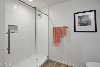 BEAUTIFUL, fully renovated, 2-Bedroom + 2-bath home, with a on Kierland Golf Club in Arizona - for sale on GolfHomes.com, golf home, golf lot