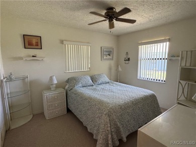 Welcome to Rolling Greens of Inverness, where charm meets on Inverness Golf and Country Club in Florida - for sale on GolfHomes.com, golf home, golf lot