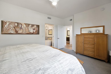 BEAUTIFUL, fully renovated, 2-Bedroom + 2-bath home, with a on Kierland Golf Club in Arizona - for sale on GolfHomes.com, golf home, golf lot