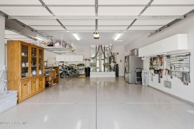 Exquisitely Remodeled ''Entertainers Dream Home'' in the on Prescott Lakes Golf and Country Club in Arizona - for sale on GolfHomes.com, golf home, golf lot