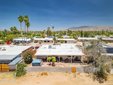 Beautiful and updated 3 bedroom, 2 bathroom, 2 car garage on Rolling Hills Golf Course in Arizona - for sale on GolfHomes.com, golf home, golf lot