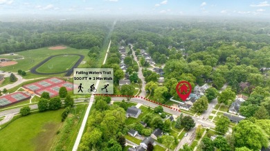 Move right in to this Essex Heights bungalow, with 1087 SF of on Ella Sharp Park Golf Course in Michigan - for sale on GolfHomes.com, golf home, golf lot