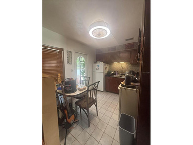 Super cute 3/2 single family home, 2 minutes to the Altamonte on Rolling Hills Golf Club in Florida - for sale on GolfHomes.com, golf home, golf lot