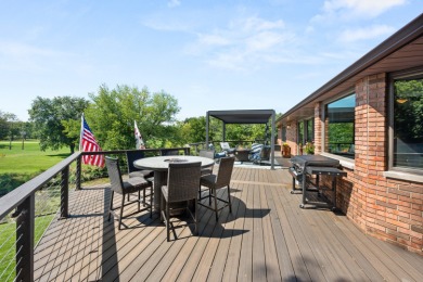 This timeless all-brick 6,973 sq. ft. ranch home with a on Buena Vista Golf Course in Illinois - for sale on GolfHomes.com, golf home, golf lot