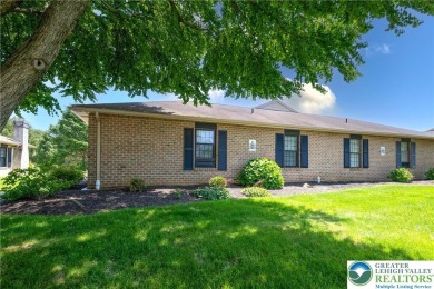 Spacious 3-Bedroom Condo in Fairways at Brookside *** on Brookside Country Club in Pennsylvania - for sale on GolfHomes.com, golf home, golf lot