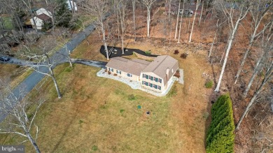 Wonderful find in Laytonsville Knolls!  Don't miss this terrific on Laytonsville Golf Course in Maryland - for sale on GolfHomes.com, golf home, golf lot